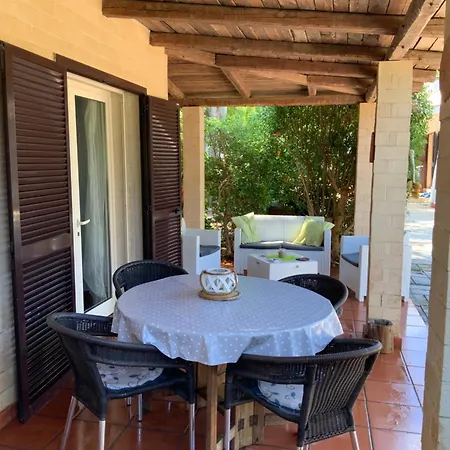 Holiday home Botrus Divin Casa
