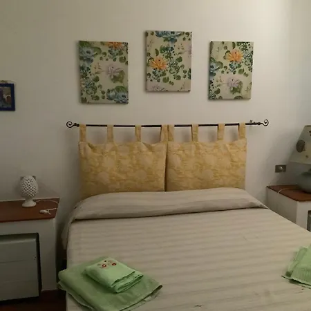 Botrus Divin Casa Vakantiehuis Brindisi